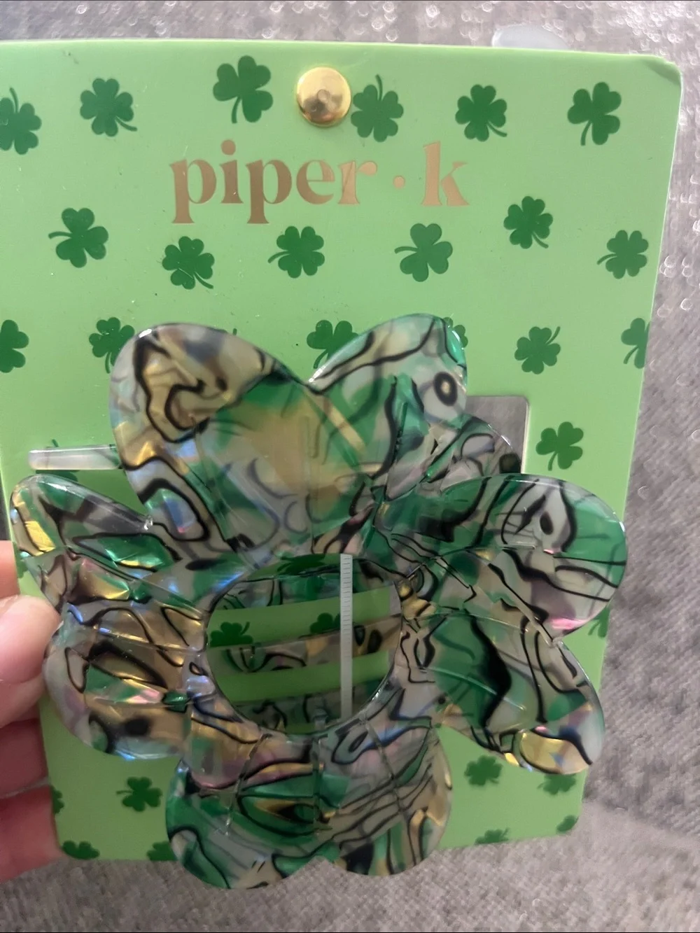 🍀 VIRAL Piper K Multicolored Shamrock Hair Claw Clip ✨